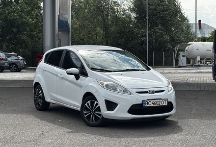 Продам Ford Fiesta SE 2013 года в Львове