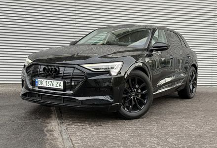 Продам Audi E-Tron 55 95kwt 21p 2020 года в Ровно