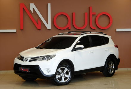 Продам Toyota Rav 4 2015 года в Одессе
