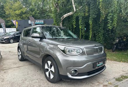 Продам Kia Soul EV 40KW 2015 года в Черновцах
