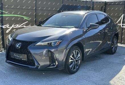 Продам Lexus RH UX300H 2025 года в Киеве