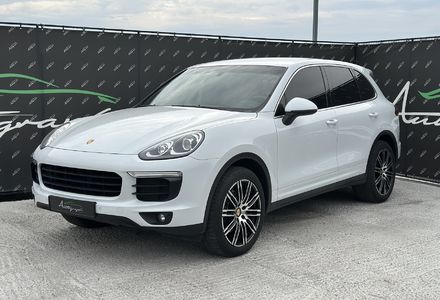 Продам Porsche Cayenne 2016 года в Киеве