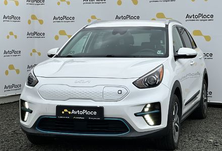 Продам Kia Niro 64 квт 2022 года в Луцке