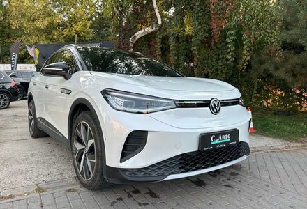 Продам Volkswagen ID.4 Pro 2023 года в Черновцах