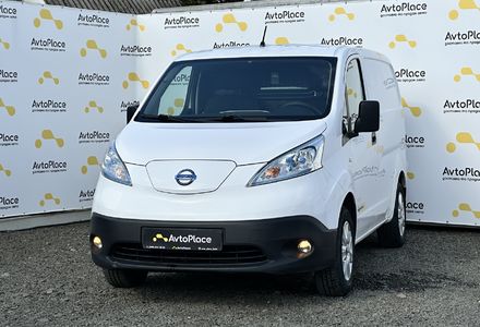 Продам Nissan NV груз. 200 2015 года в Луцке