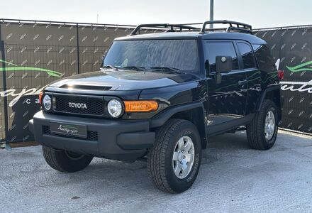 Продам Toyota FJ Cruiser 2008 року у Києві