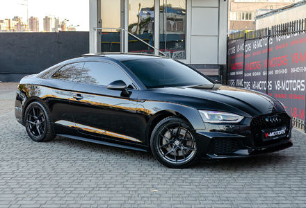 Продам Audi A5 Coupe QUATTRO 2018 года в Киеве