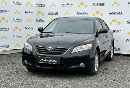 Продам Toyota Camry 2008 року у Луцьку