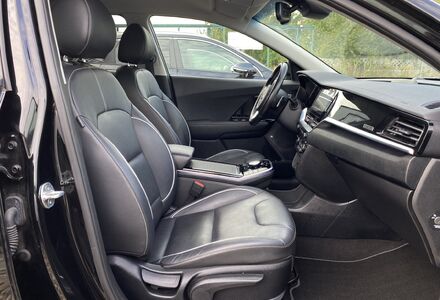 Продам Kia Niro 64 кВт. Макс. комплектація 2020 року у Львові