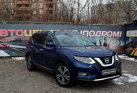 Продам Nissan Rogue 2017 года в Киеве