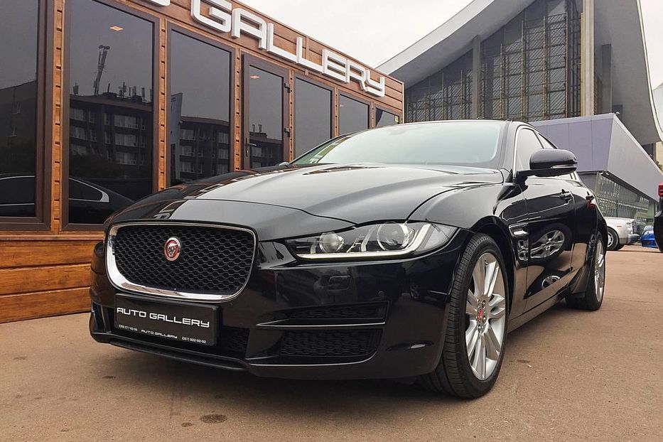 Продам Jaguar XE 2015 года в Киеве