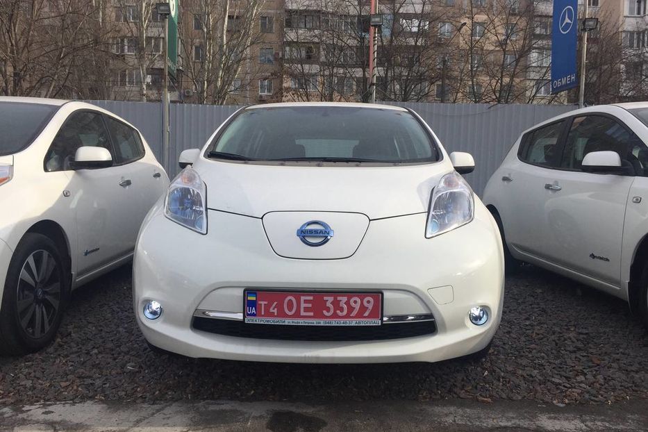 Продам Nissan Leaf S+  R-CAMERA 2014 2015 года в Одессе