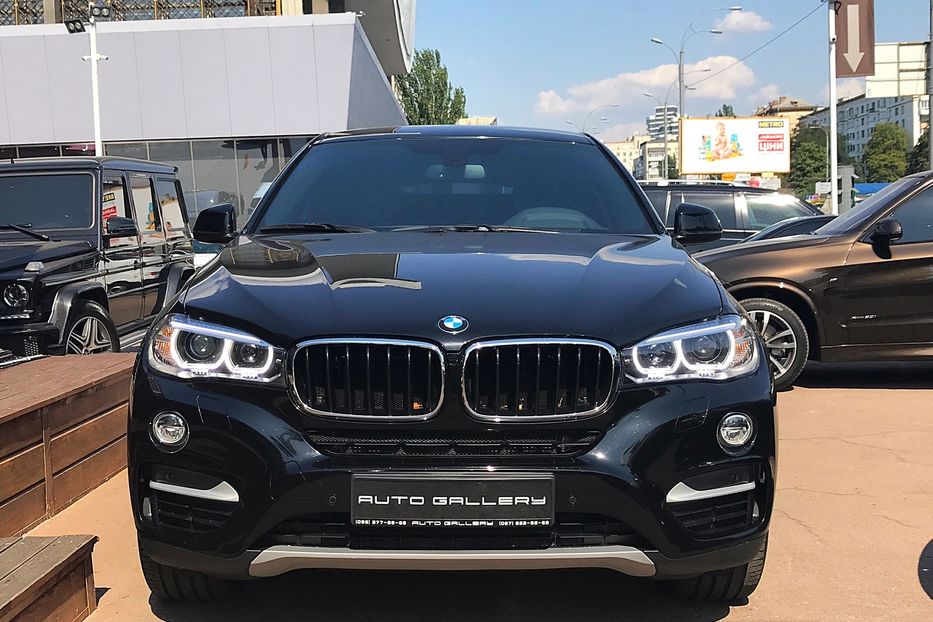Продам BMW X6 3.0 TD 2016 года в Киеве