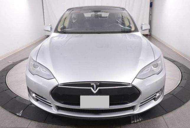 Продам Tesla Model S 85 2014 года в г. Мариуполь, Донецкая область