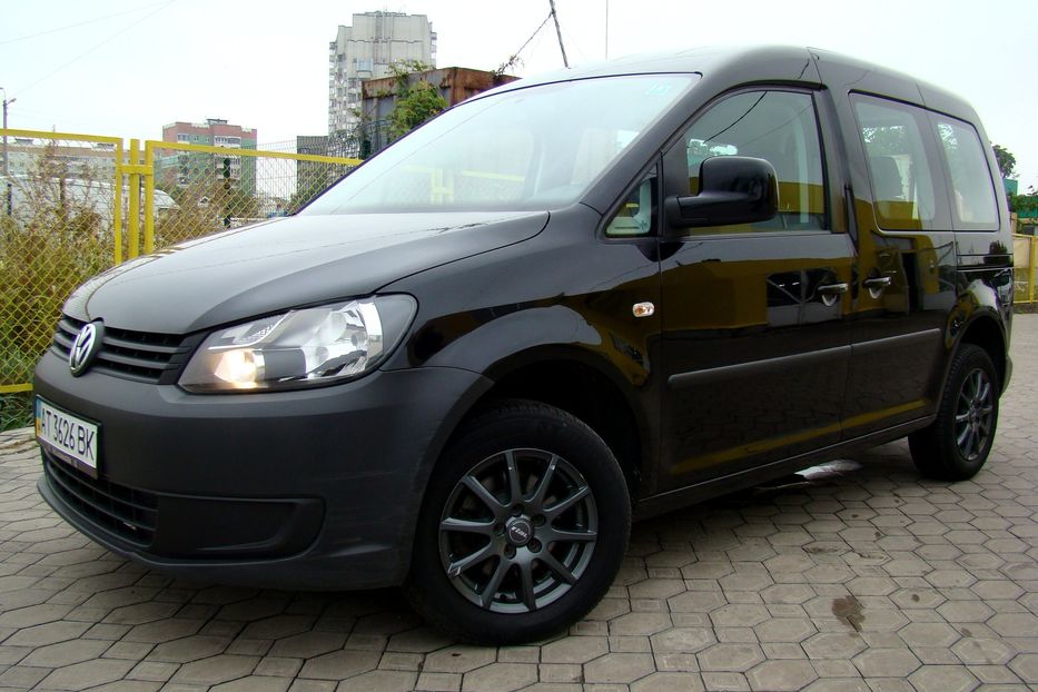 Продам Volkswagen Caddy пасс. 2011 года в Львове
