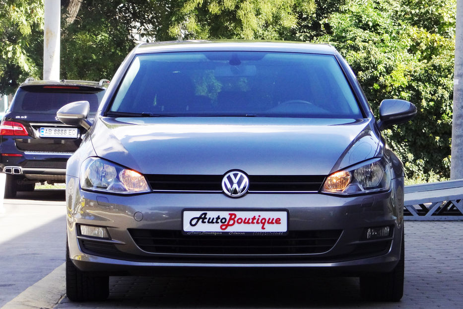 Продам Volkswagen Golf VII 1.4 TSI 2013 года в Одессе