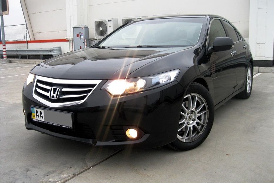 Продам Honda Accord 2012 года в Киеве