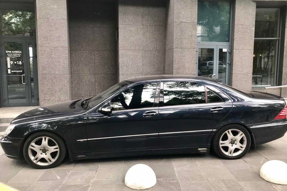 Продам Mercedes-Benz S-Class 2002 года в Днепре