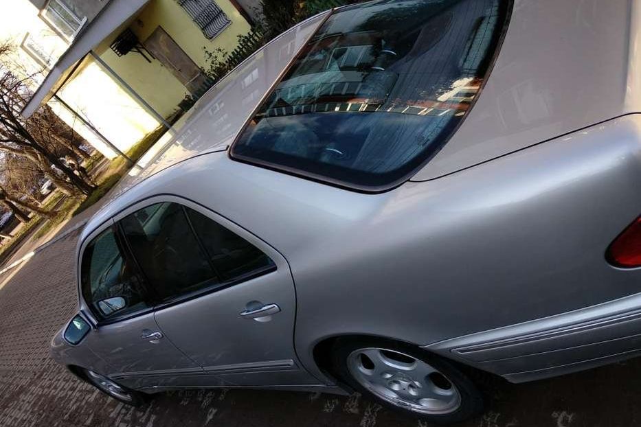 Продам Mercedes-Benz E-Class Avantgard 2000 года в Львове