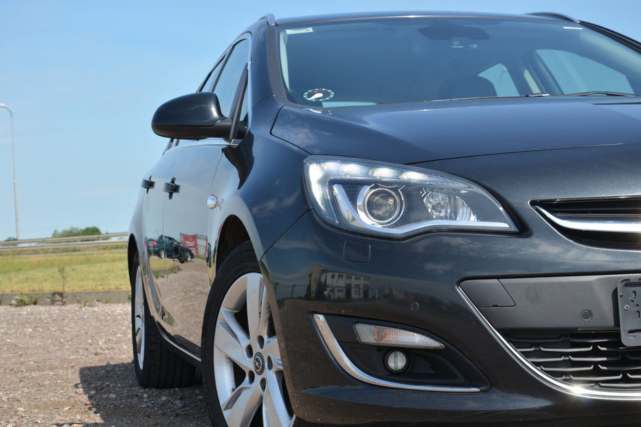 Продам Opel Astra J COSMO BI-Xenon re-STYLE 130ps! 2012 года в г. Трускавец, Львовская область