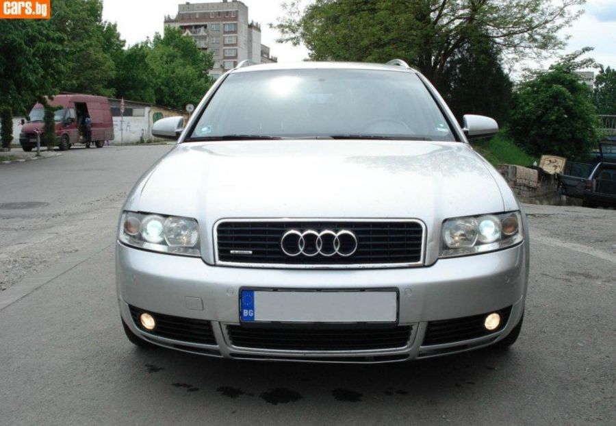 Продам Audi A4 2.5TDI 2002 года в Одессе