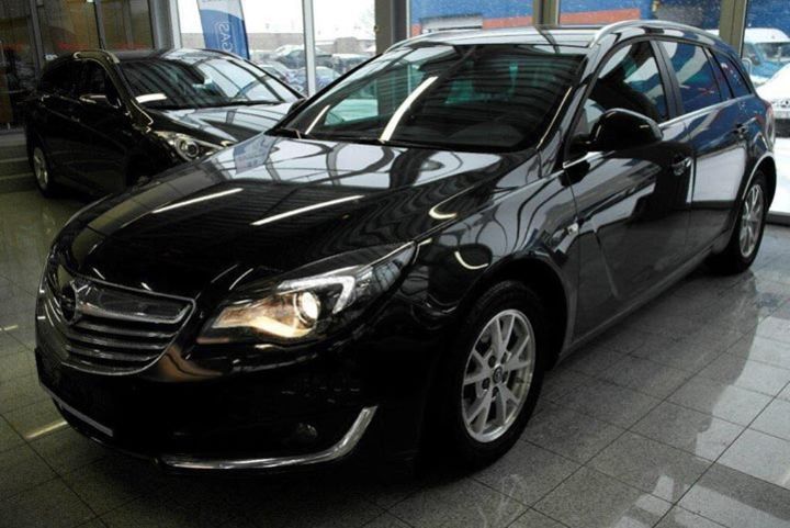 Продам Opel Insignia 2.0 D 2014 года в Черкассах