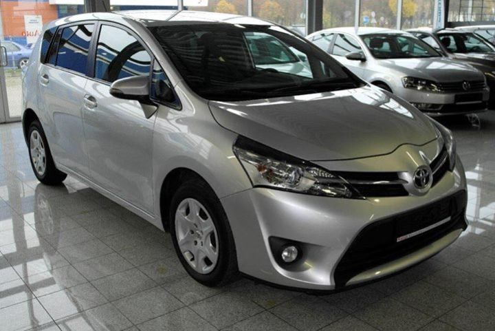 Продам Toyota Verso  2.0 D 2013 года в Черкассах