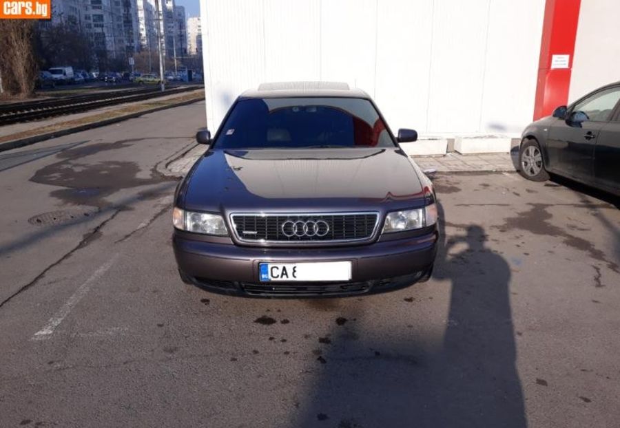 Продам Audi A8 4.2 Quattro LPG 1995 года в Одессе