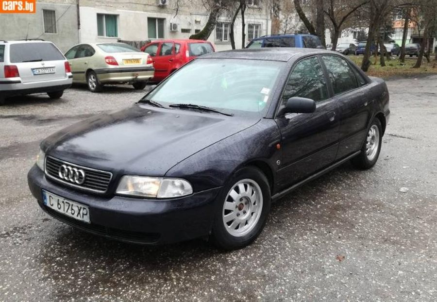 Продам Audi A4 1.6 Gas 1999 года в Одессе
