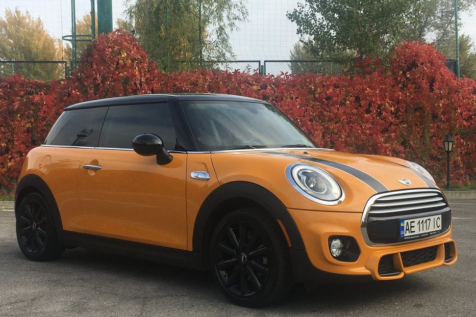 Продам MINI Cooper 1.5 twinturbo JCW 2015 года в Днепре