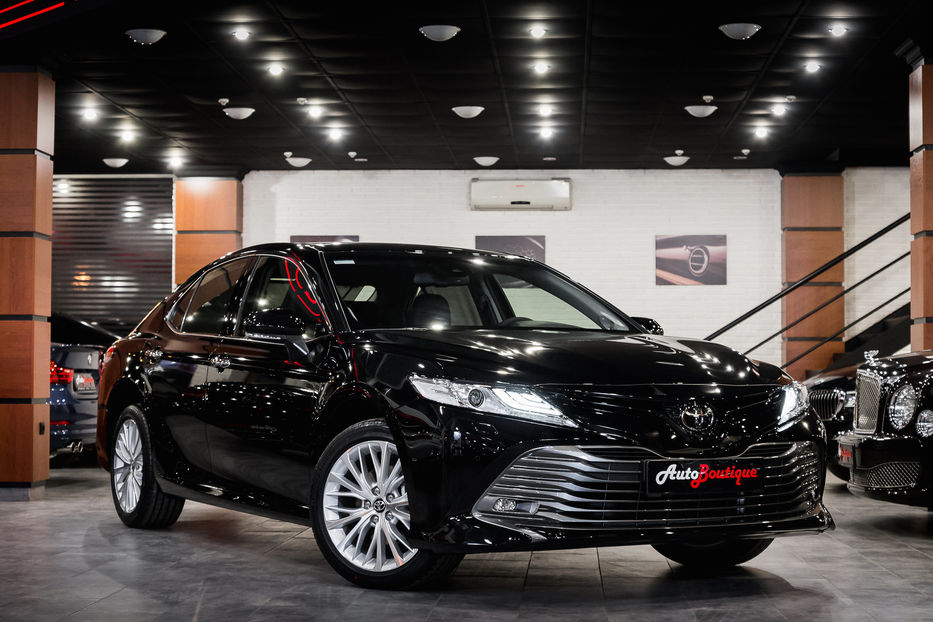 Продам Toyota Camry 70  NEW 2018 года в Одессе