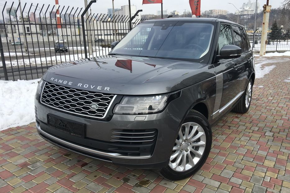 Продам Land Rover Range Rover VOGUE 2018 года в Киеве