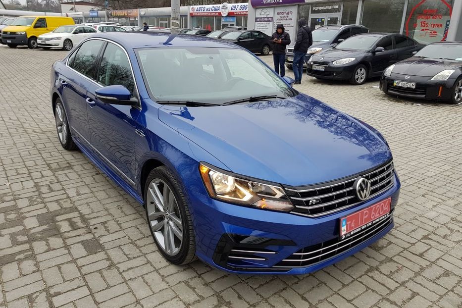 Продам Volkswagen Passat B8 1,8 AT R-Line 2016 года в г. Мариуполь, Донецкая область