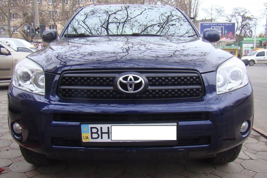 Продам Toyota Rav 4 2008 года в Одессе