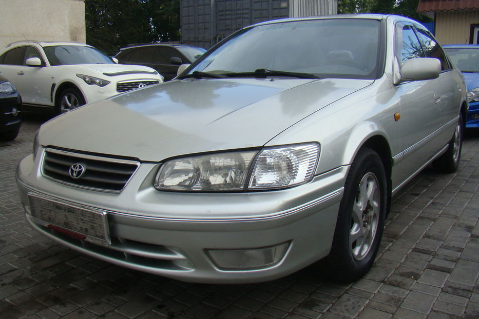 Продам Toyota Camry 2001 года в Одессе