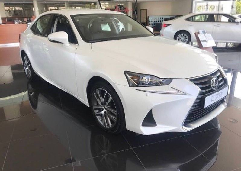 Продам Lexus IS 200 2017 года в Одессе