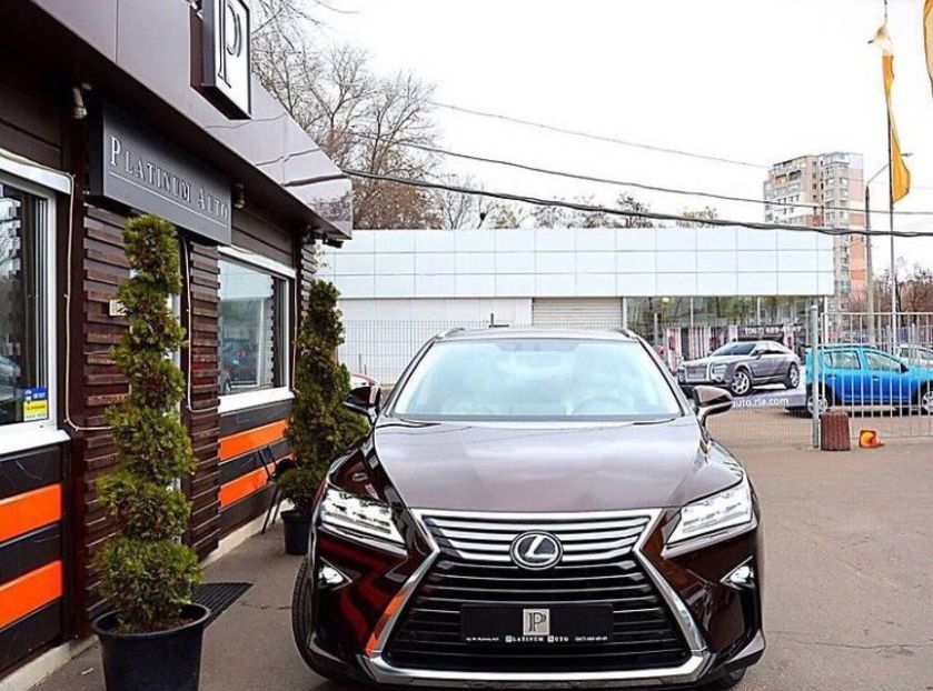 Продам Lexus RX 200 Executive Plus 2018 года в Одессе