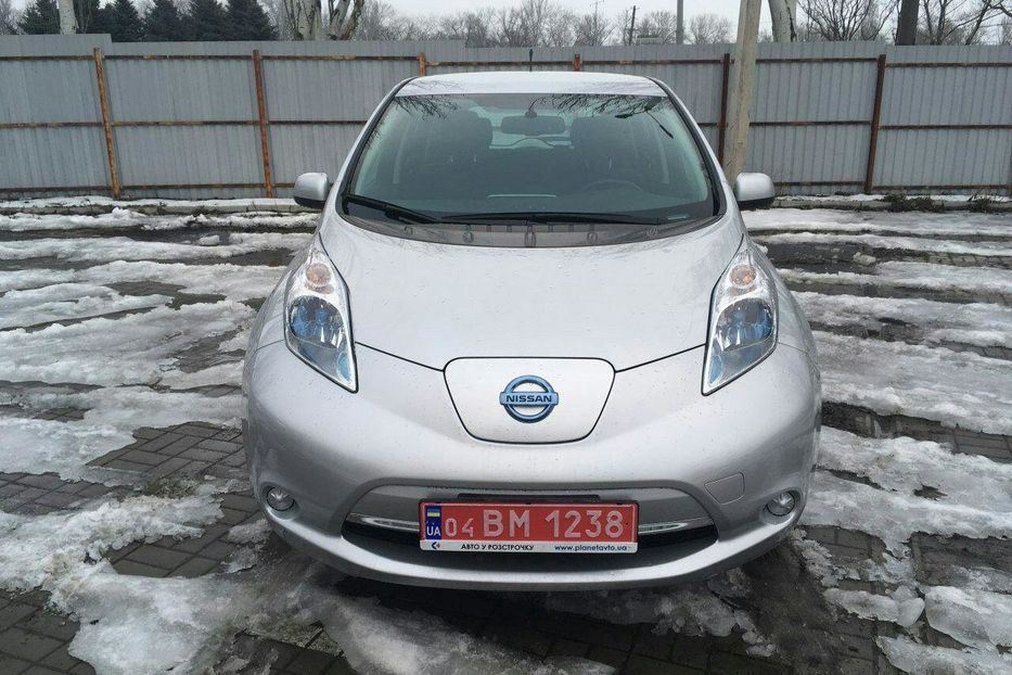 Продам Nissan Leaf SV 2014 года в г. Мариуполь, Донецкая область