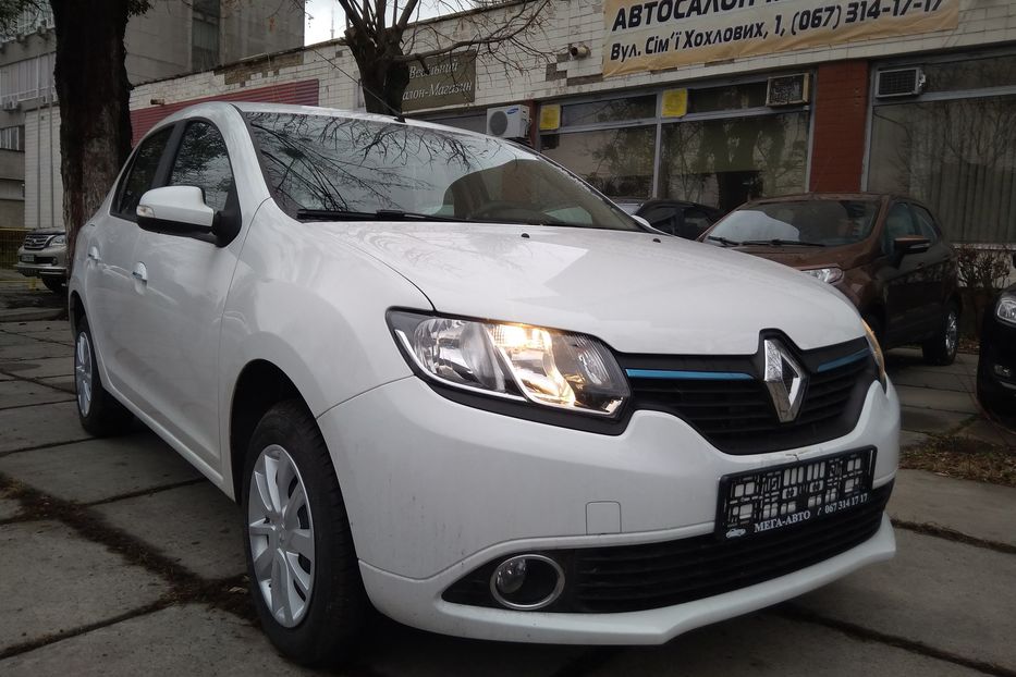 Продам Renault Logan Autentique Plus 2017 года в Киеве