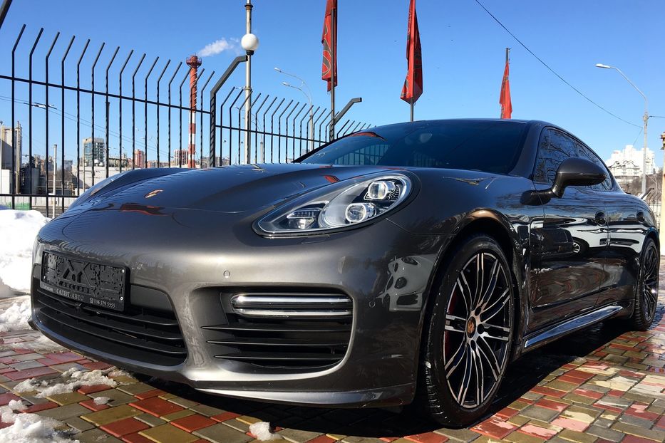 Продам Porsche Panamera ///GTS 2014 года в Киеве