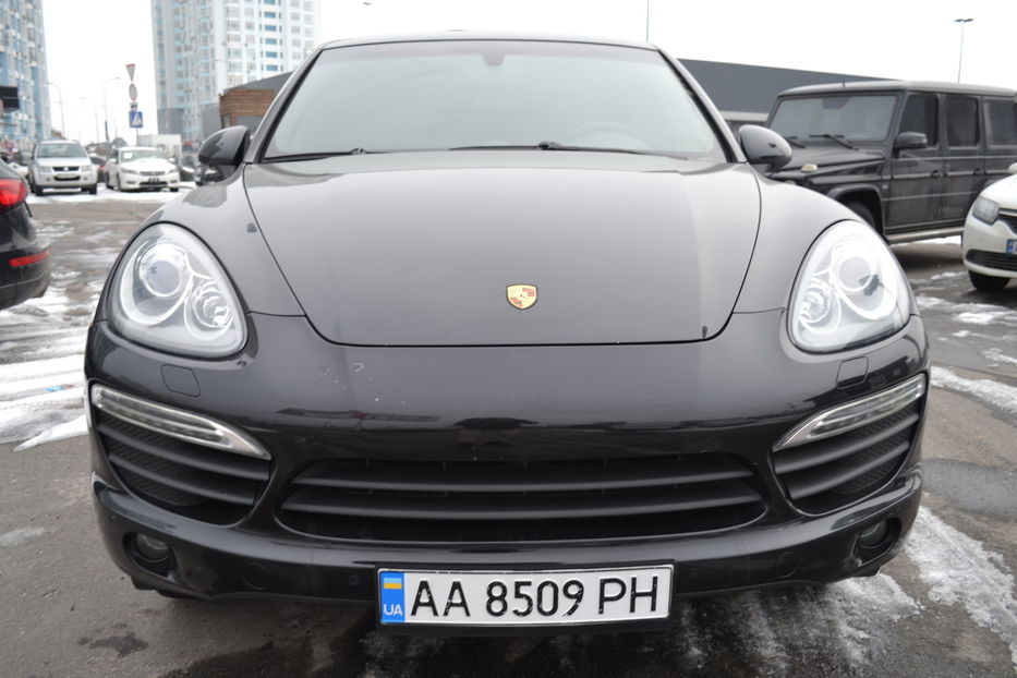 Продам Porsche Cayenne 2011 года в Киеве