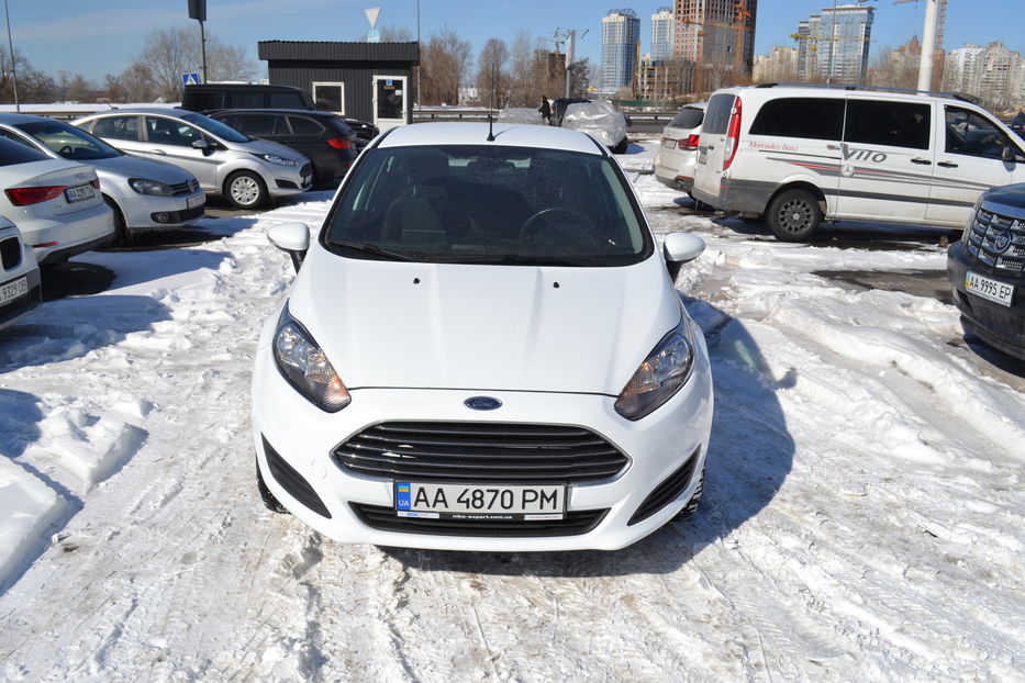 Продам Ford Fiesta 2016 года в Киеве