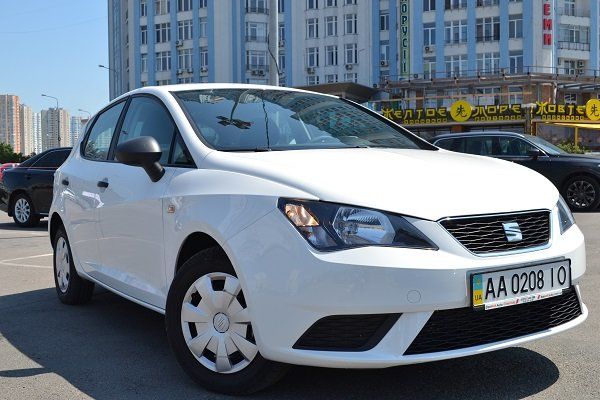 Продам Seat Ibiza 2016 года в Киеве