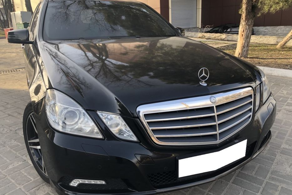 Продам Mercedes-Benz E-Class CDI 2009 года в Днепре