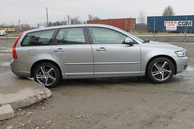 Продам Volvo V50 2012 года в Львове