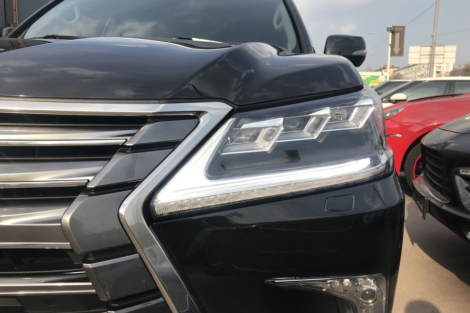 Продам Lexus LX 450 2016 года в Киеве