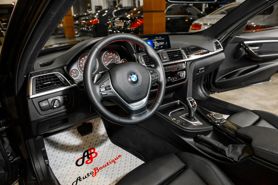 Продам BMW 328 i X-Drive 2016 года в Одессе