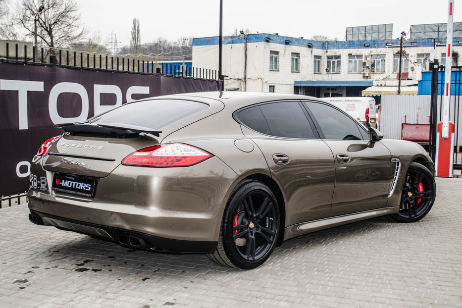 Продам Porsche Panamera Turbo  2011 года в Киеве