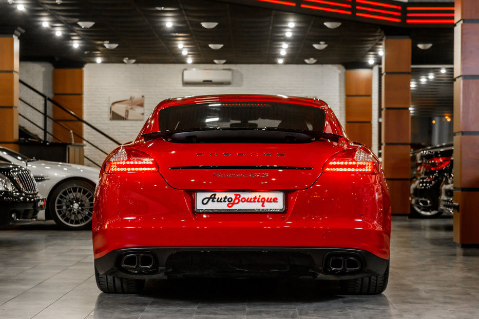Продам Porsche Panamera GTS 2012 года в Одессе