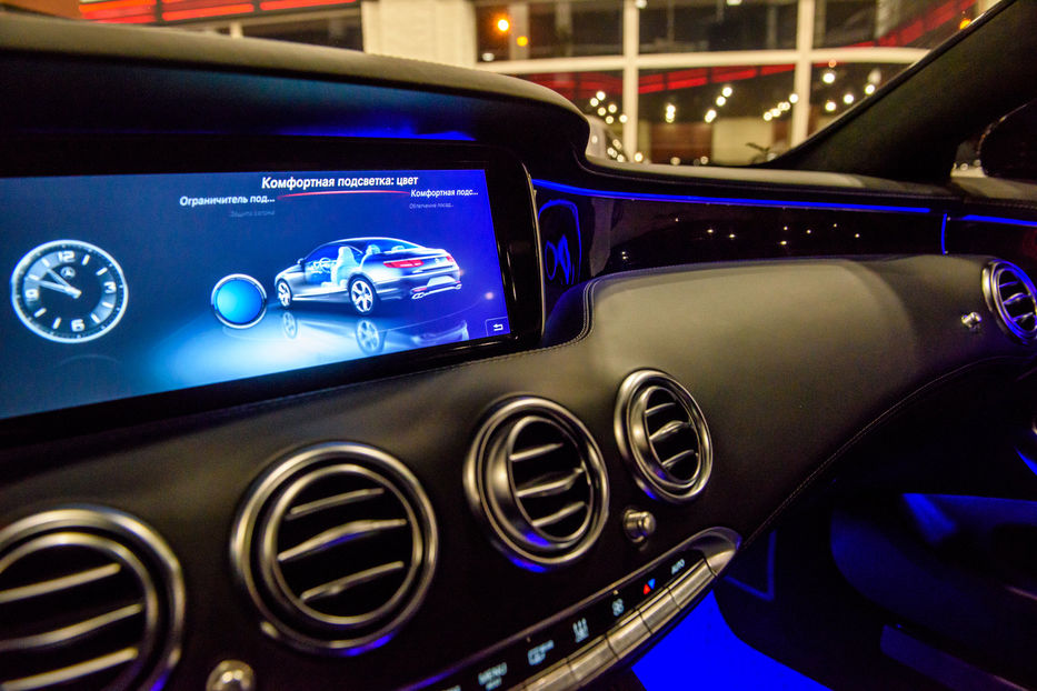 Продам Mercedes-Benz S 500 4Matic 3D Burmester 2016 года в Одессе